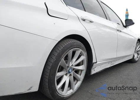 2017 BMW 330E Iperformance z USA, uszkodzony, nr VIN WBA8E1C55HK479983